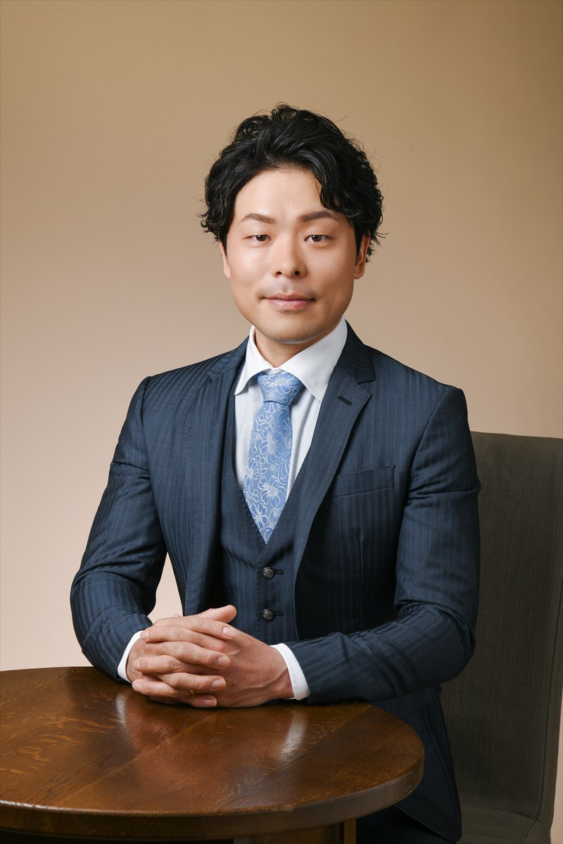 代表　尾形 和剛